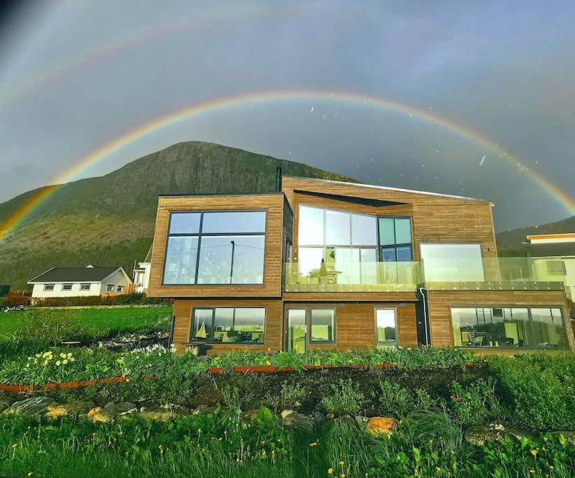 Beach Front Appartments In Design Eco-Villa Ulsteinvik Luaran gambar