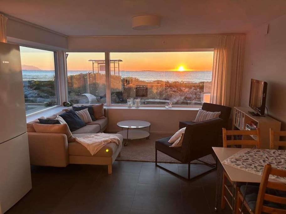 Beach Front Appartments In Design Eco-Villa Ulsteinvik Luaran gambar